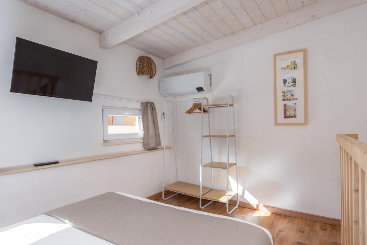 クアルトゥ・サンテーレナ Loft 35 - Private Parkingヴィラ エクステリア 写真